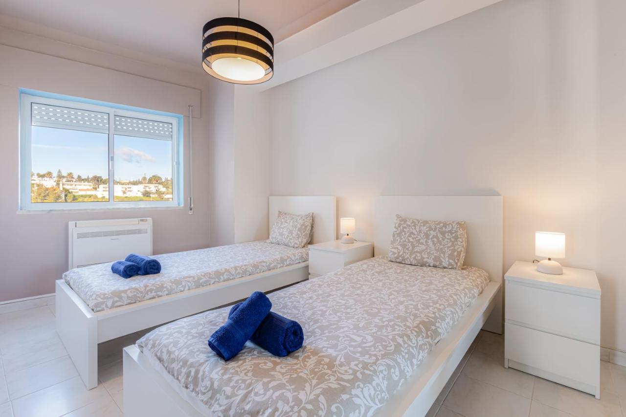 Max Crib - Seafront 2 Bedroom Apart With Ac And Private Parking In Armação de Pêra Dış mekan fotoğraf