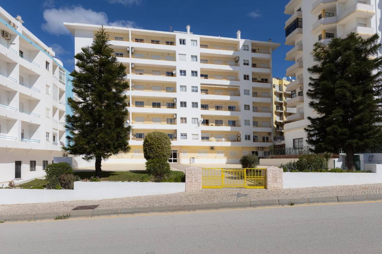 Max Crib - Seafront 2 Bedroom Apart With Ac And Private Parking In Armação de Pêra Dış mekan fotoğraf